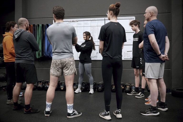 coach noortje geeft uitleg