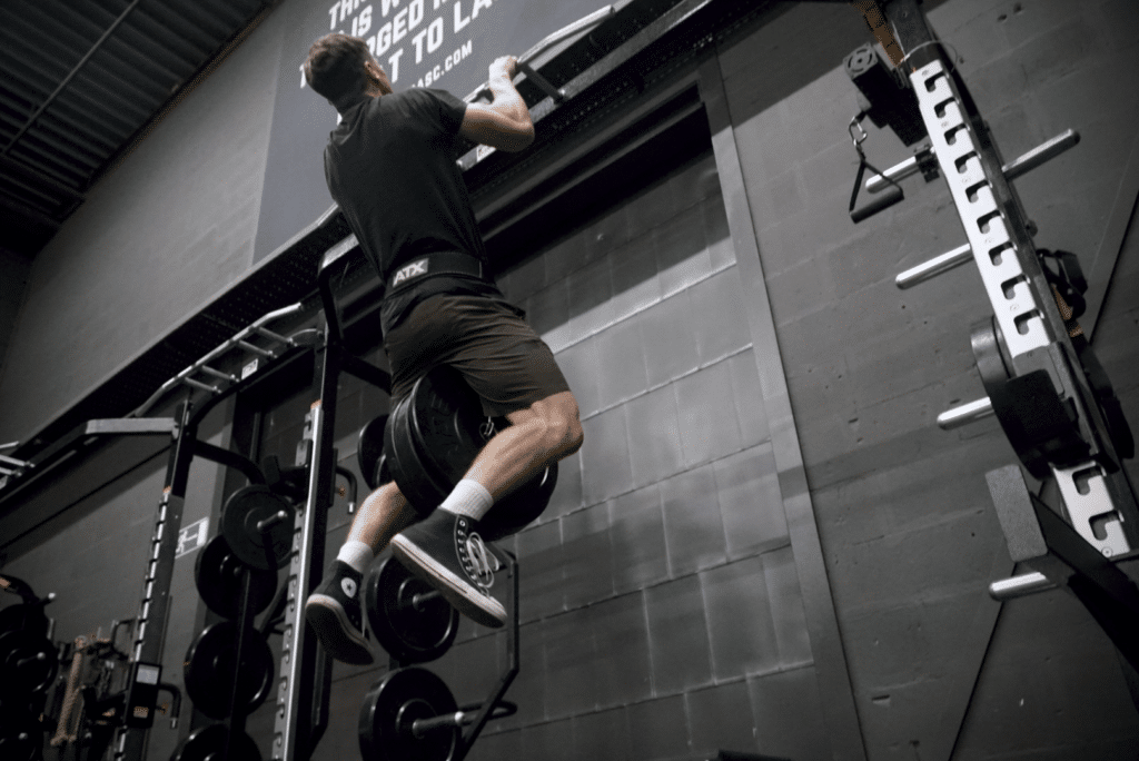 een groepsles waarin iedereen op zijn gemak voelt en doet mee met de bootcamp